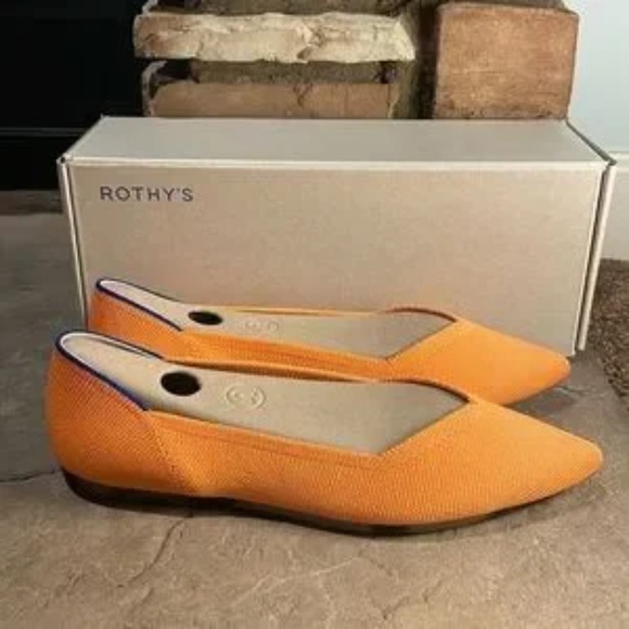 Rothy's The Point. NWT! - Picture 1 of 9